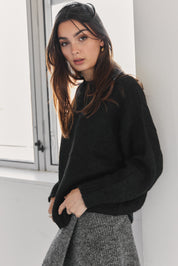 Suri Crew Jumper - Black