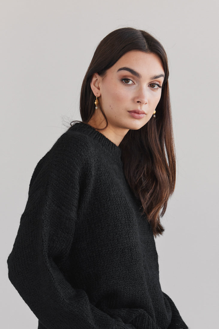 Suri Crew Jumper - Black