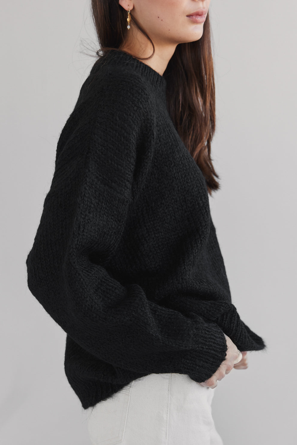 Suri Crew Jumper - Black