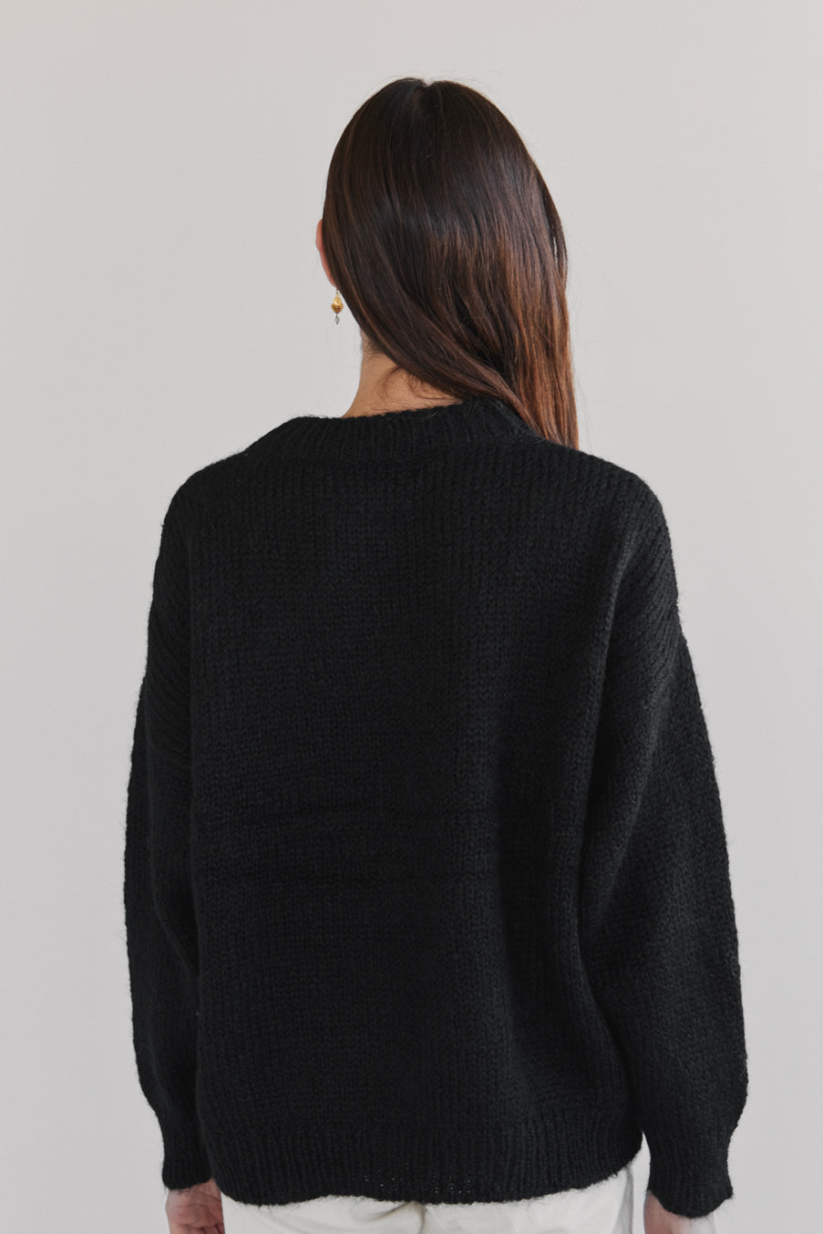 Suri Crew Jumper - Black