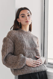 Ama Alpaca Jumper - Brown