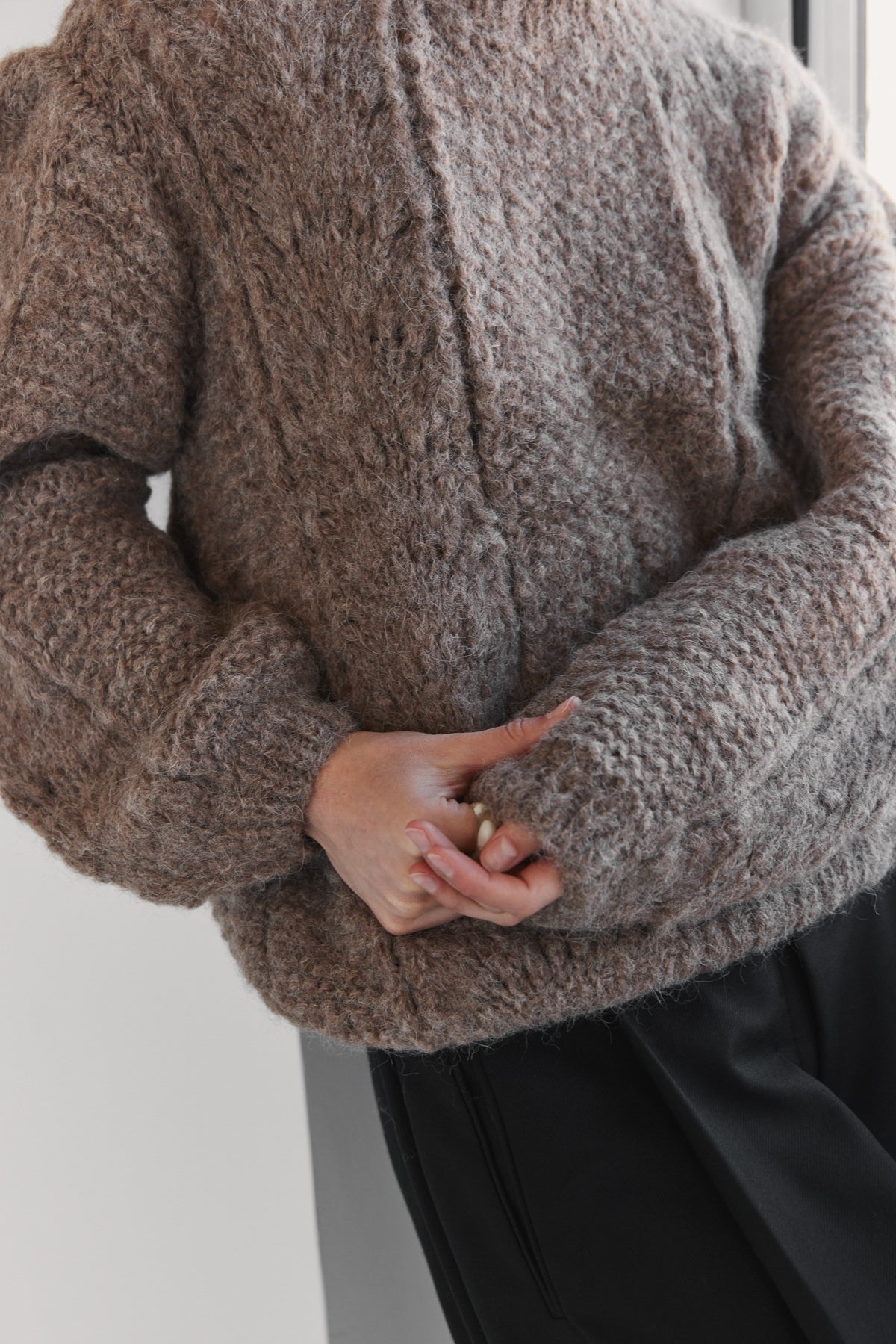 Ama Alpaca Jumper - Brown