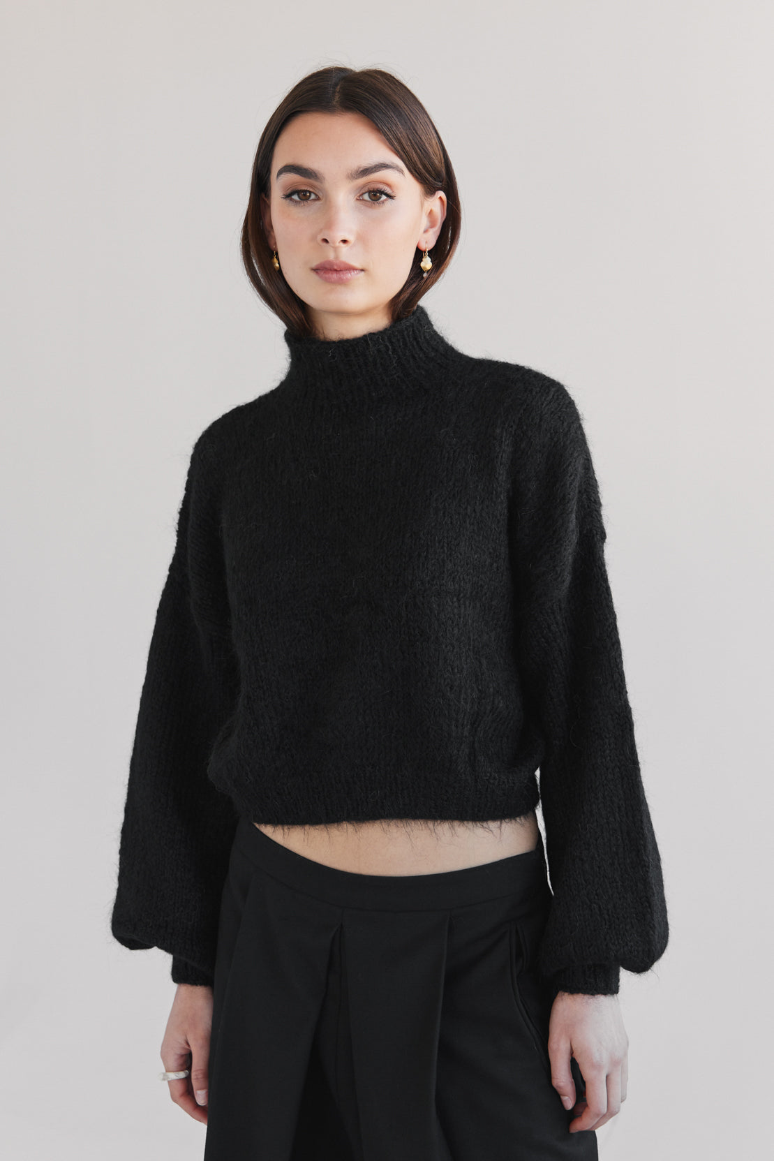 Suri Alpaca Crop - Black