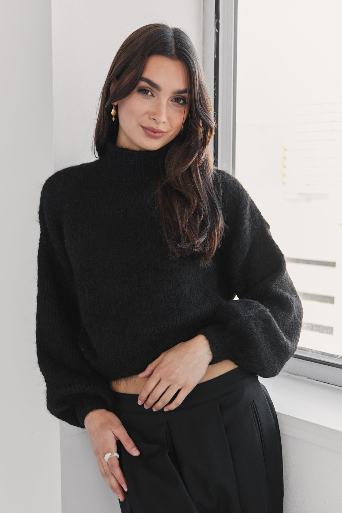 Suri Alpaca Crop - Black