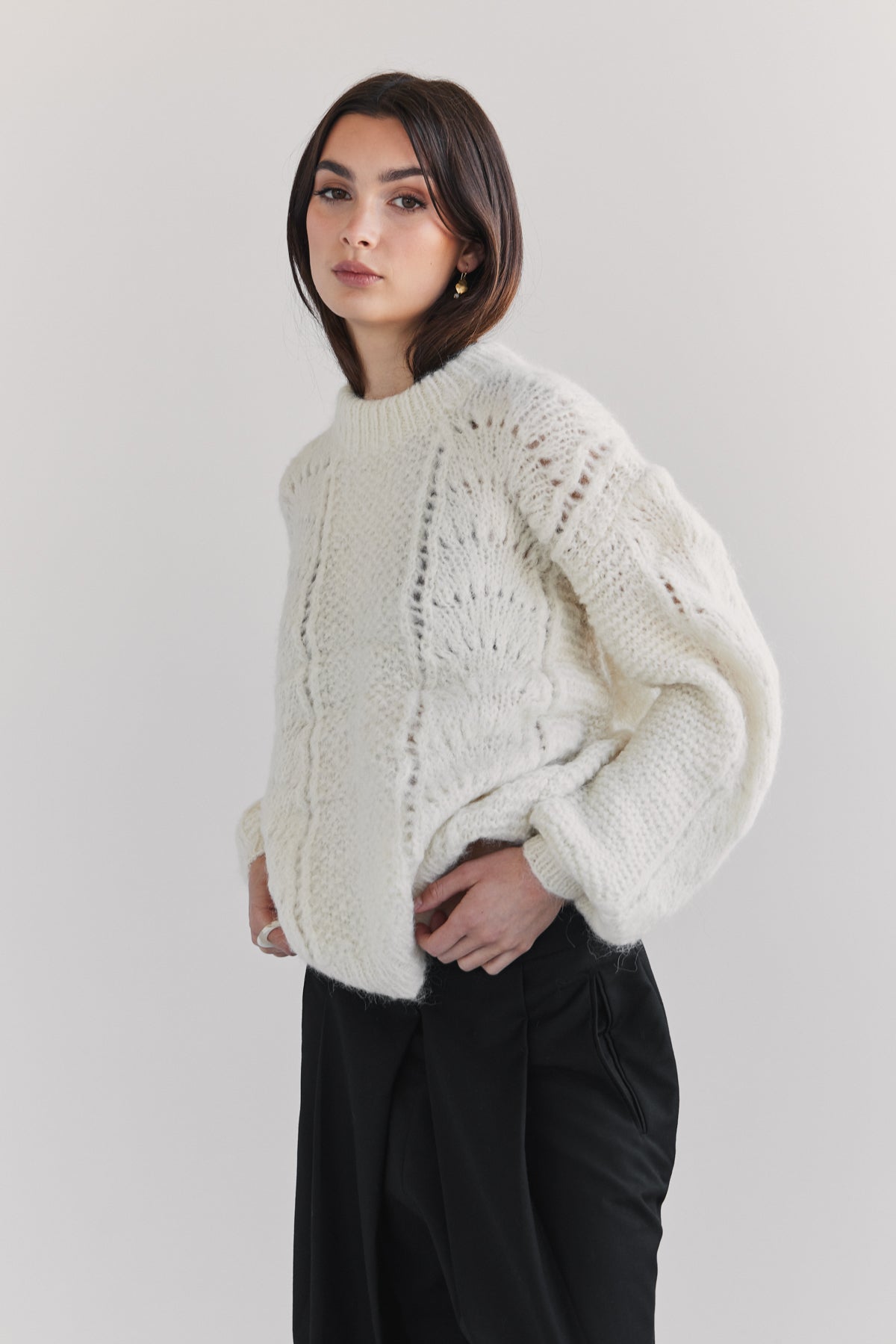 Ama Alpaca Jumper - Cream