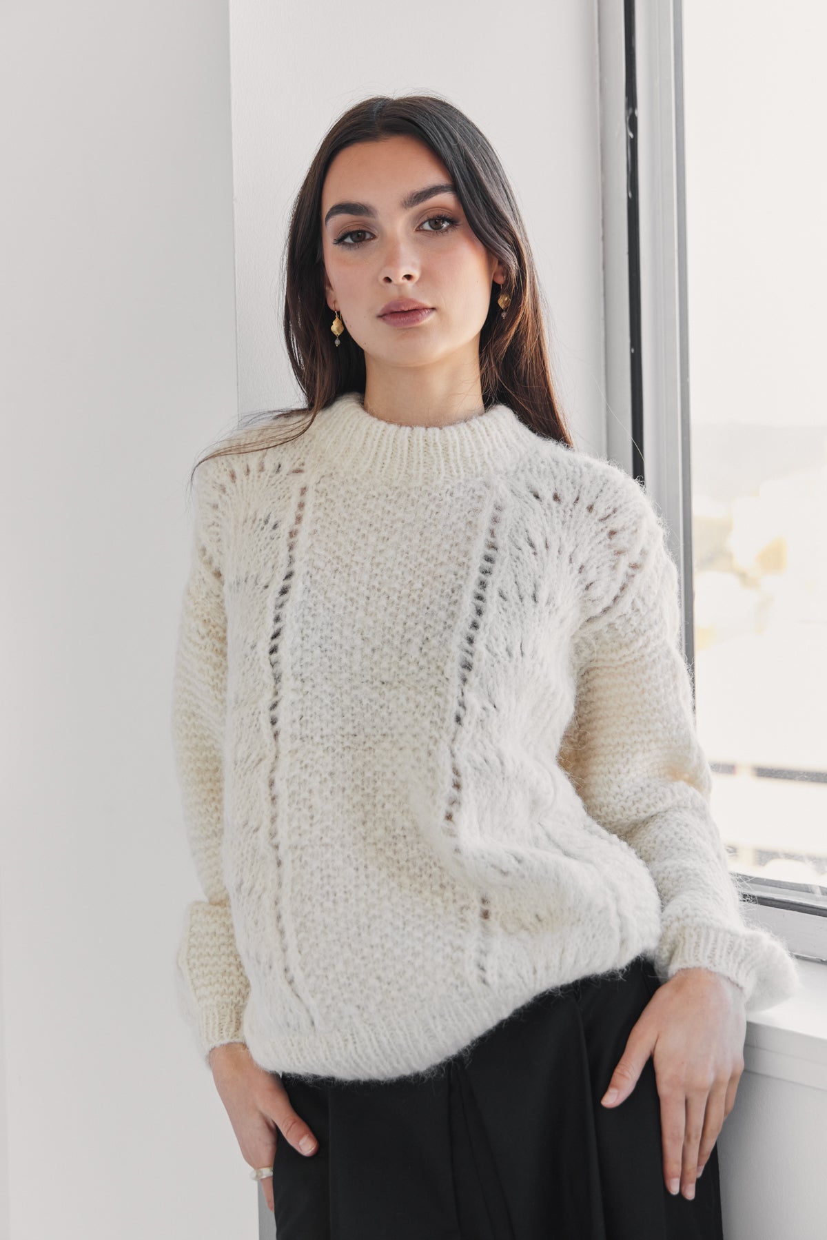 Ama Alpaca Jumper - Cream