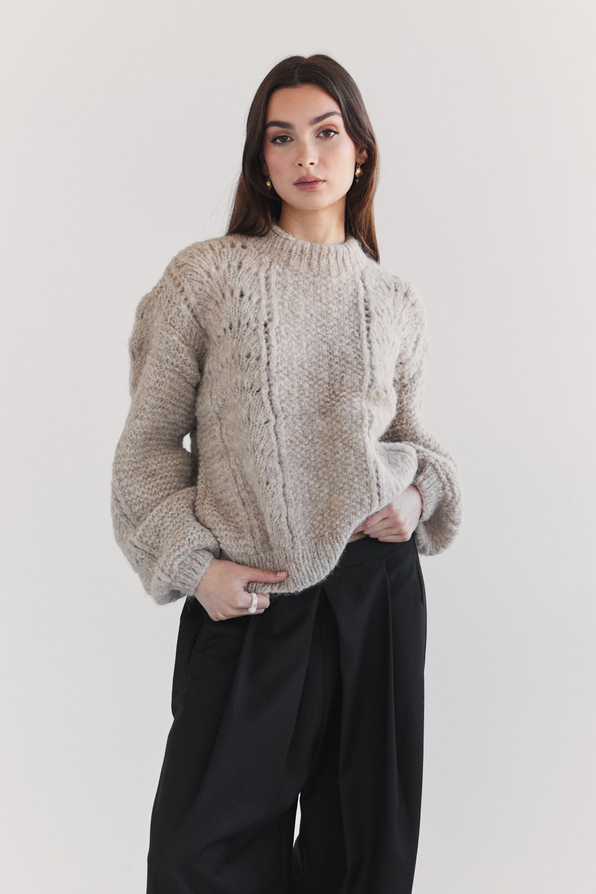 Ama Alpaca Jumper - Beige