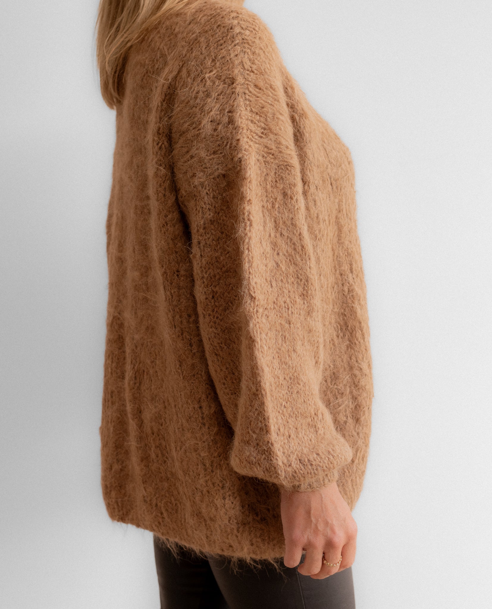 NEW Nuna Knit - Camel