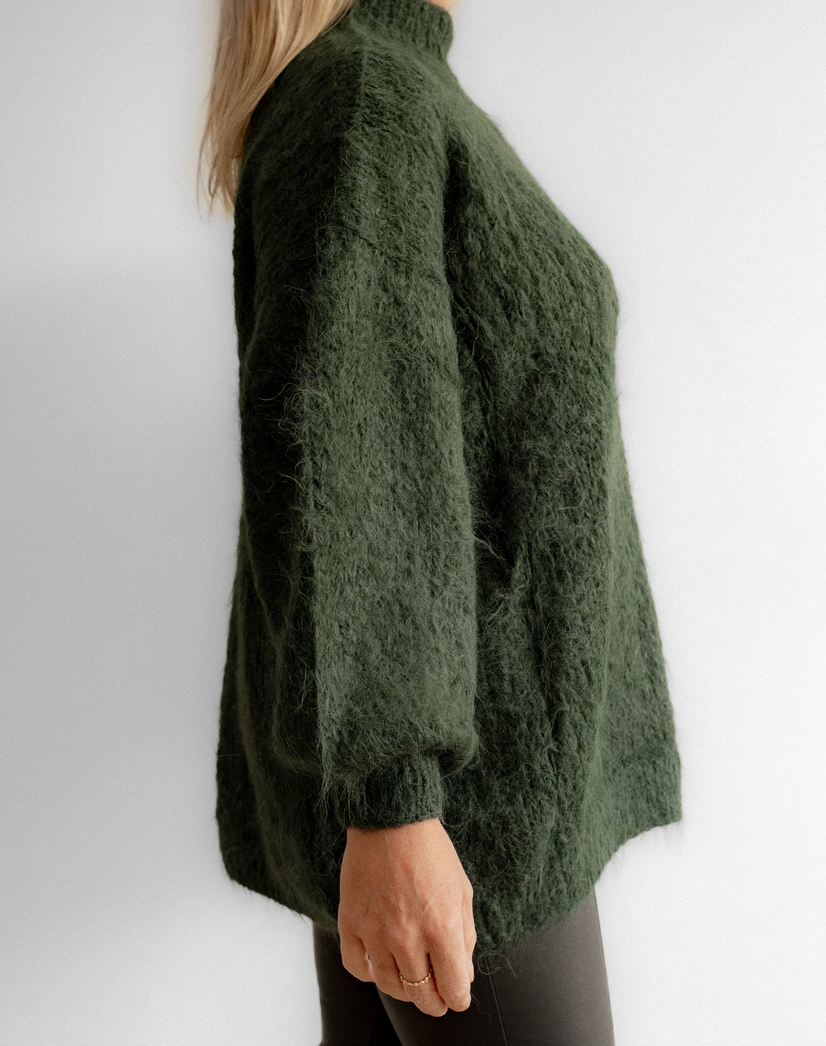 NEW Nuna Knit - Deep green