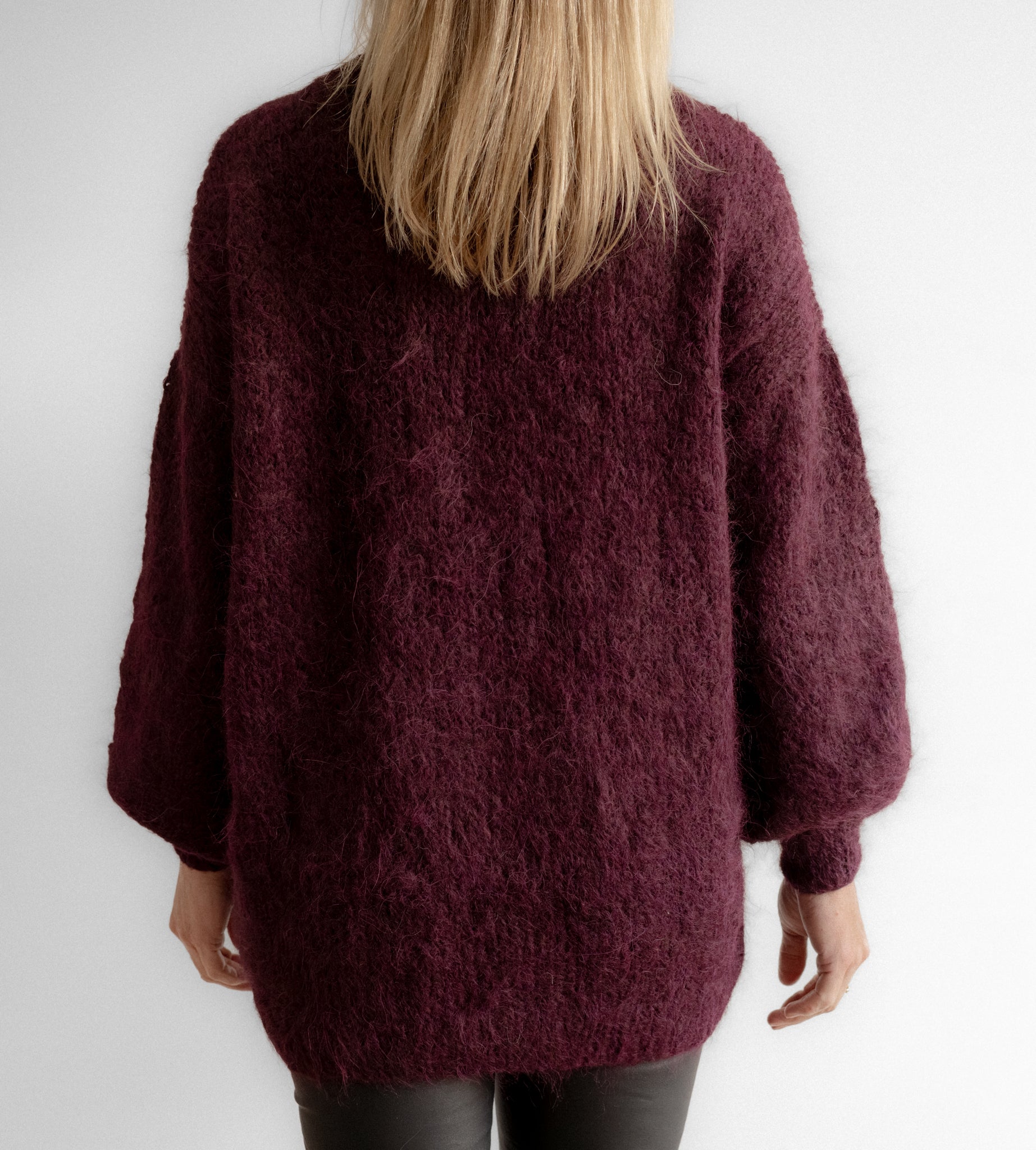 NEW Nuna Knit - Deep Purple